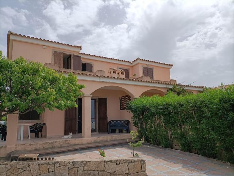 Casa A Pochi Minuti Dalla Spiaggia Di Vignola Vignola Mare Екстериор снимка