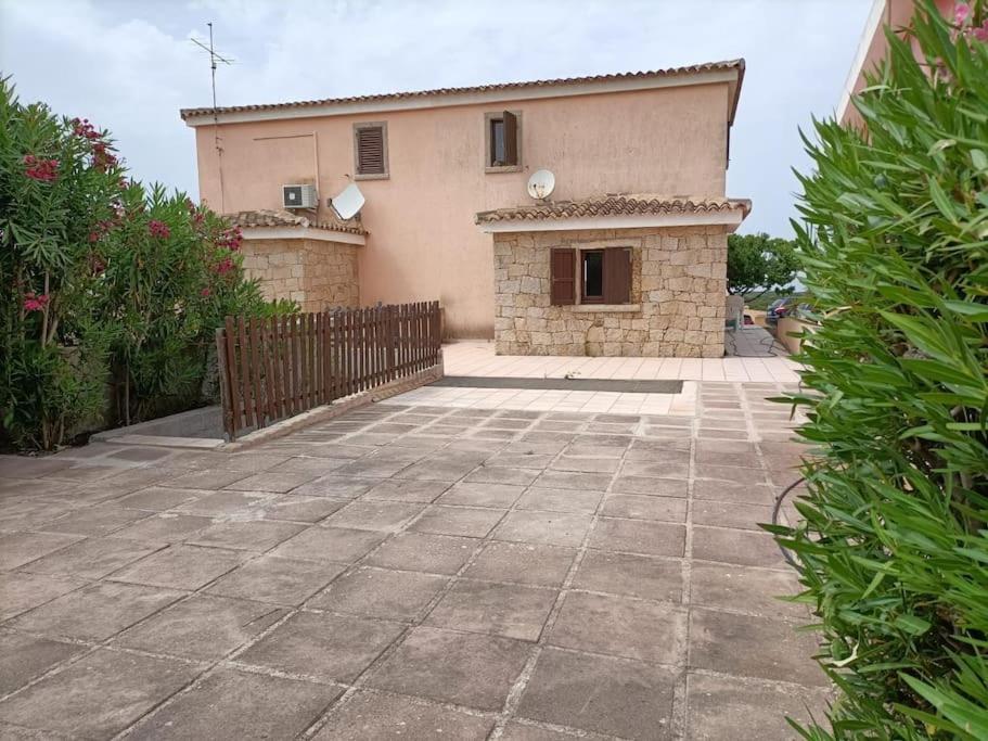 Casa A Pochi Minuti Dalla Spiaggia Di Vignola Vignola Mare Екстериор снимка